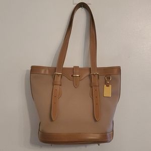 🦆 DOONEY & BOURKE 🦆